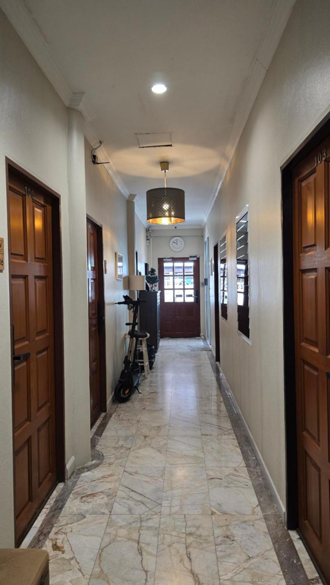Wang Lang Hostel Банкок Екстериор снимка