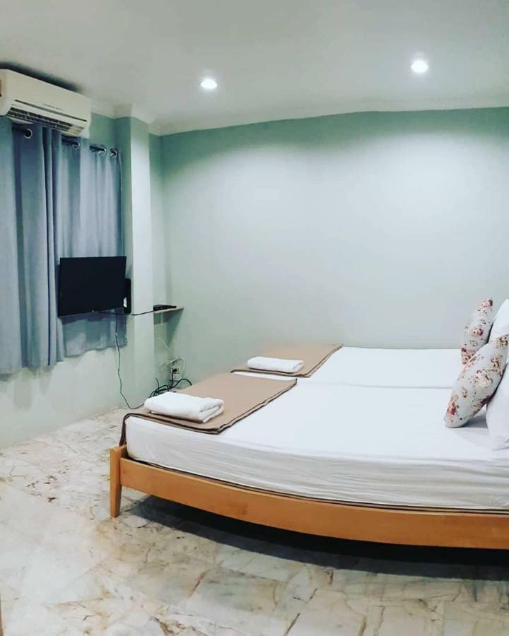 Wang Lang Hostel Банкок Екстериор снимка